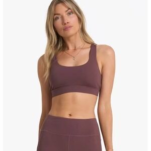 NWT Vuori Stride Bra Chestnut Brown Size Medium